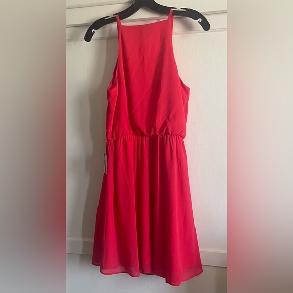 IZ Byer Dress In Poppy. New With Tags. - Picture 2 of 7